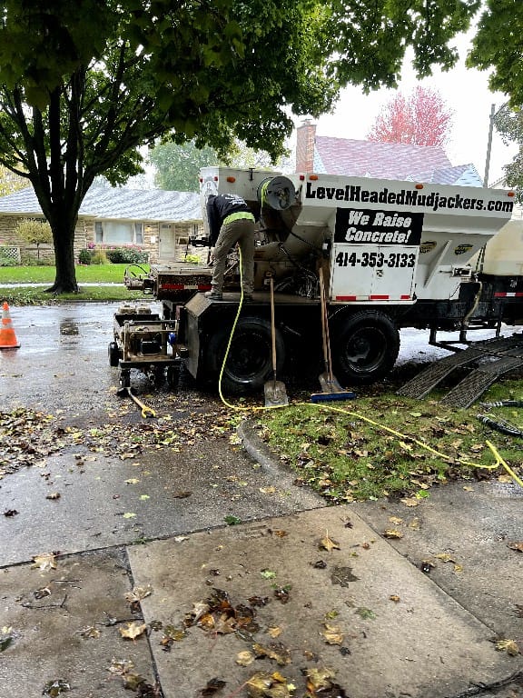 Mudjacking Contractor Wisconsin Mudjacking Contractor Wisconsin